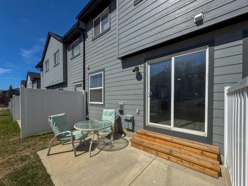 75 Panatella Villas Nw, Calgary, AB 