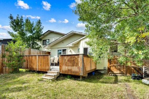 707 Whitehill Way Ne, Calgary, AB 