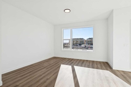 294 Belvedere Avenue Se, Calgary, AB - Indoor