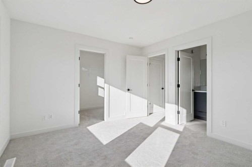 294 Belvedere Avenue Se, Calgary, AB - Indoor Photo Showing Other Room