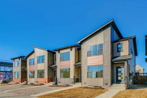 294 Belvedere Avenue Se, Calgary, AB - Outdoor
