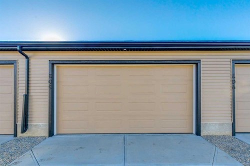 294 Belvedere Avenue Se, Calgary, AB - Outdoor With Exterior