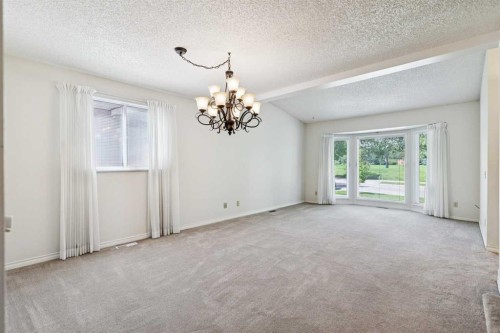 568 Strathcona Drive Sw, Calgary, AB 