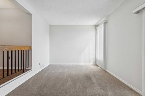 568 Strathcona Drive Sw, Calgary, AB 