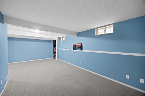 20 Falton Way Ne, Calgary, AB - Indoor Photo Showing Other Room