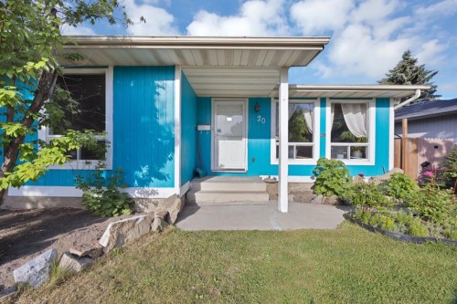 20 Falton Way Ne, Calgary, AB - Outdoor