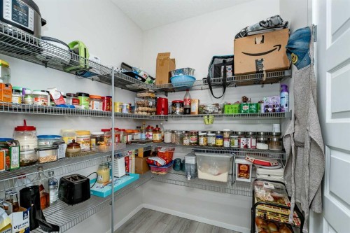 717 Windrow Manor Sw, Airdrie, AB - Indoor With Storage