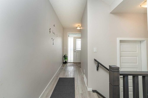 717 Windrow Manor Sw, Airdrie, AB - Indoor Photo Showing Other Room