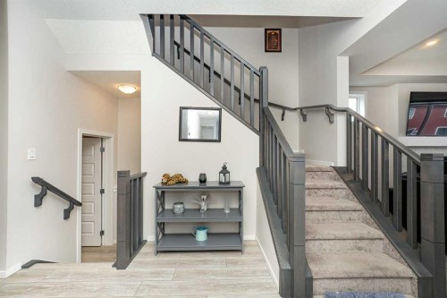 717 Windrow Manor Sw, Airdrie, AB - Indoor Photo Showing Other Room