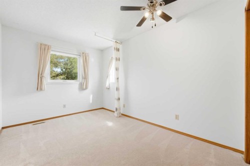 141 Woodbrook Road Sw, Calgary, AB 