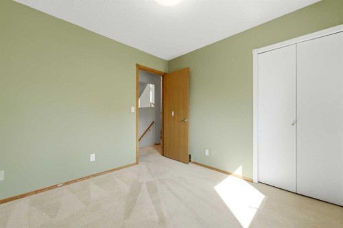 141 Woodbrook Road Sw, Calgary, AB 