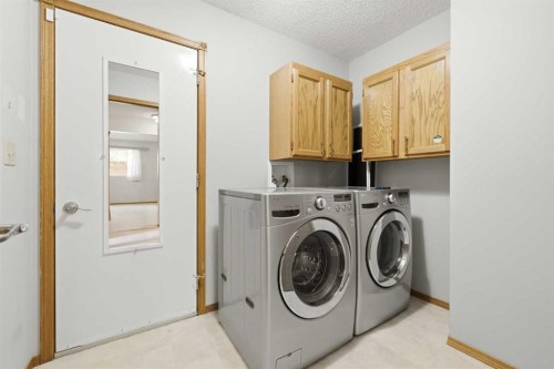 141 Woodbrook Road Sw, Calgary, AB 