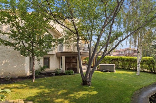 5 Sienna Hills Court Sw, Calgary, AB - Outdoor