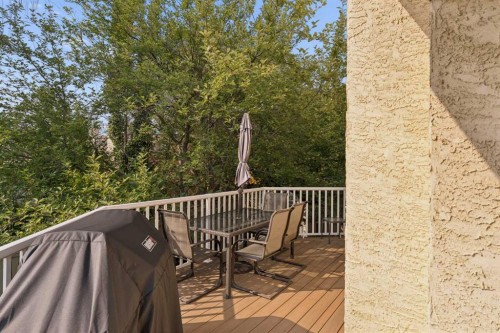 5 Sienna Hills Court Sw, Calgary, AB - Outdoor