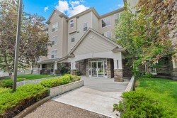 208-2000 Applevillage Court SE Calgary, AB T2A 7Z7