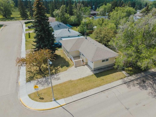 5202 56 Avenue, Olds, AB - Outdoor With View