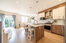 2-1934 26 Street SW Calgary, AB T3E 2A1