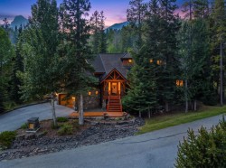 163 Cairns Landing Canmore, AB T1W 3J9