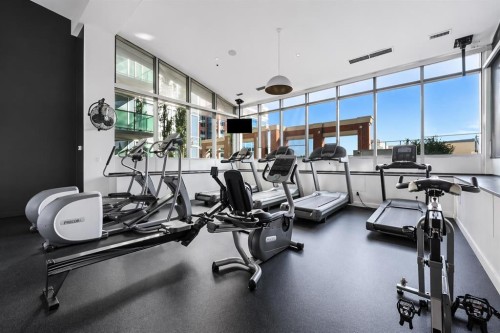 3202-210 15 Avenue Se, Calgary, AB - Indoor Photo Showing Gym Room