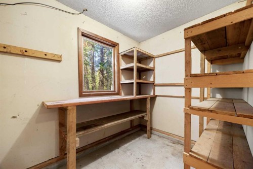 14 Pinewood Crescent, Canmore, AB 