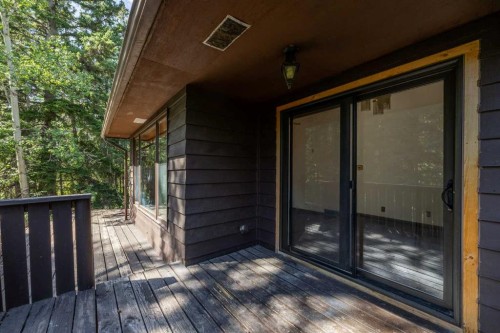 14 Pinewood Crescent, Canmore, AB 