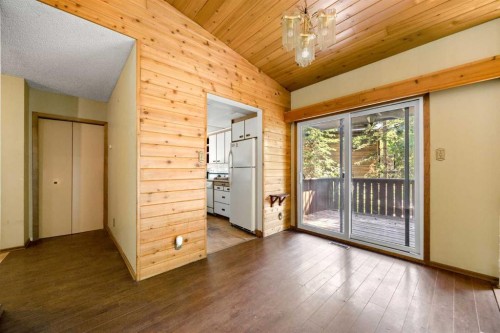 14 Pinewood Crescent, Canmore, AB 