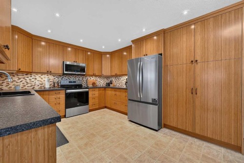 1032 Mayland Drive Ne, Calgary, AB 