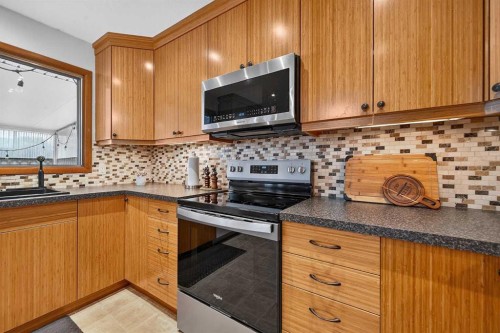 1032 Mayland Drive Ne, Calgary, AB 