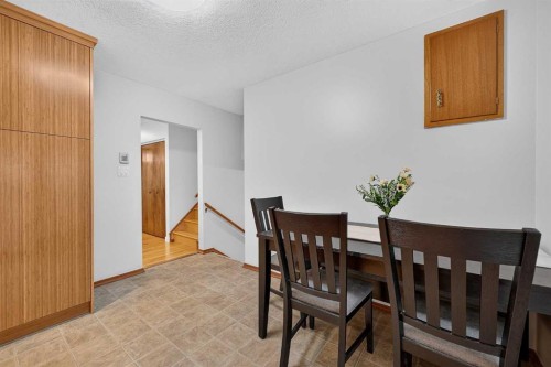 1032 Mayland Drive Ne, Calgary, AB 