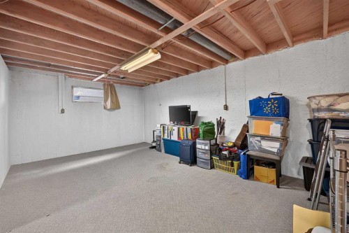 1032 Mayland Drive Ne, Calgary, AB 