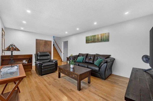 1032 Mayland Drive Ne, Calgary, AB 