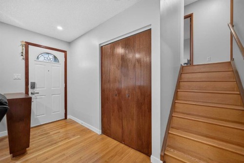 1032 Mayland Drive Ne, Calgary, AB 