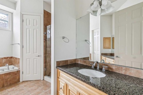 44 Evergreen Lane Sw, Calgary, AB 
