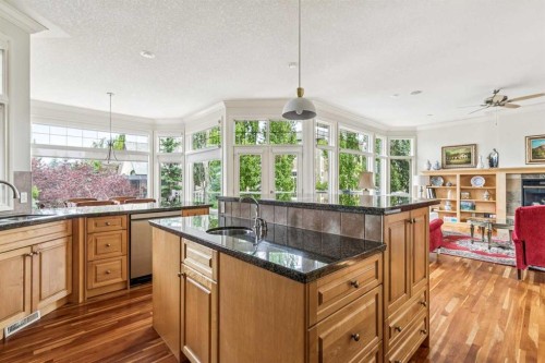 44 Evergreen Lane Sw, Calgary, AB 