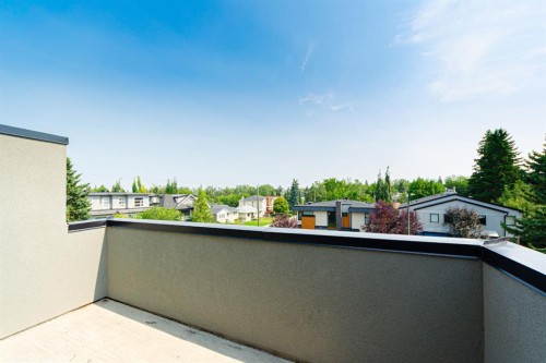 2302 Osborne Crescent Sw, Calgary, AB - Outdoor