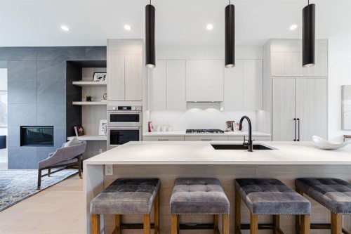 2302 Osborne Crescent Sw, Calgary, AB - Indoor