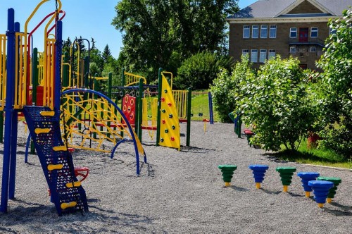 2316 State Road Sw, Calgary, AB - Outdoor