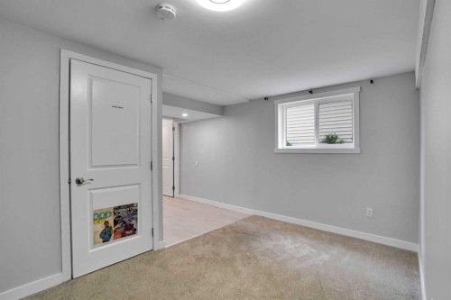 127 Woodstock Road Sw, Calgary, AB 