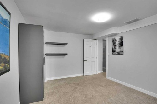 127 Woodstock Road Sw, Calgary, AB 