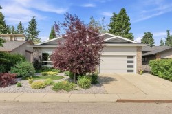 223 Oakland Place SW Calgary, AB T2V 4G4