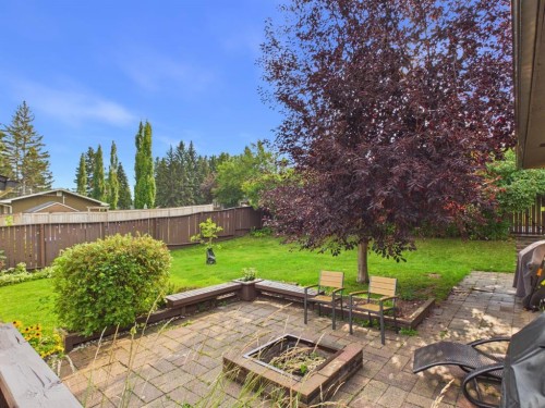 15 Hazelwood Crescent Sw, Calgary, AB - Outdoor With Deck Patio Veranda With Backyard