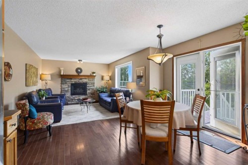 30 Somerset Court Sw, Calgary, AB - Outdoor With Deck Patio Veranda With Exterior