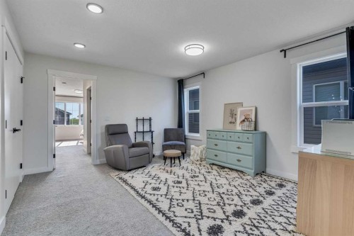 825 Edgefield Street, Strathmore, AB 