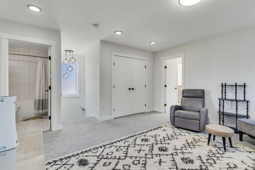 825 Edgefield Street, Strathmore, AB 