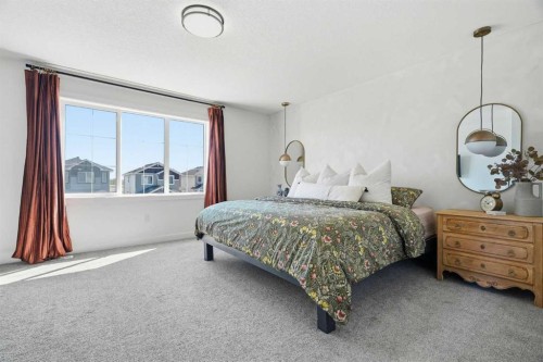 825 Edgefield Street, Strathmore, AB 