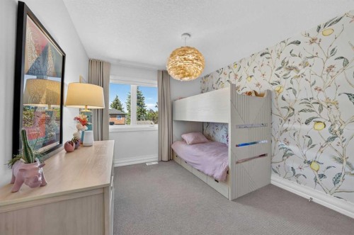 1732 49 Avenue Sw, Calgary, AB 