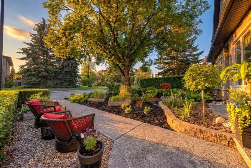 1732 49 Avenue Sw, Calgary, AB 