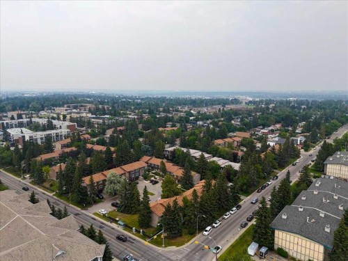 114-210 86 Avenue Se, Calgary, AB - Outdoor With View