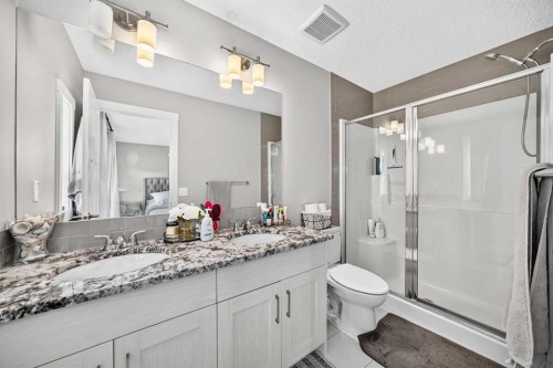 905 Livingston Way Ne, Calgary, AB 