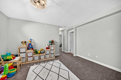 905 Livingston Way Ne, Calgary, AB 